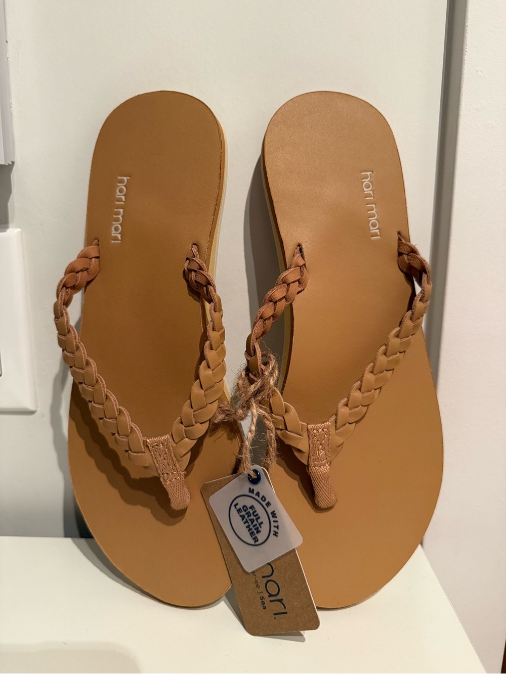 Hari Mari braided leather flip flops in hazelnut